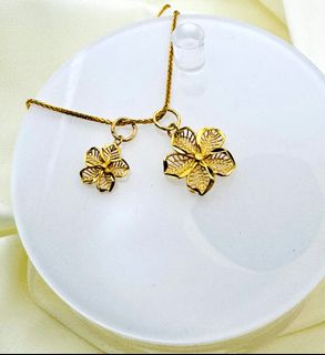 Necklace & Pendant collection Collection item 1
