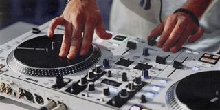 （分類：）位於 。 由 fun_music_center 提交（商品編號 1389407839，圖片 1）。簡介： 。