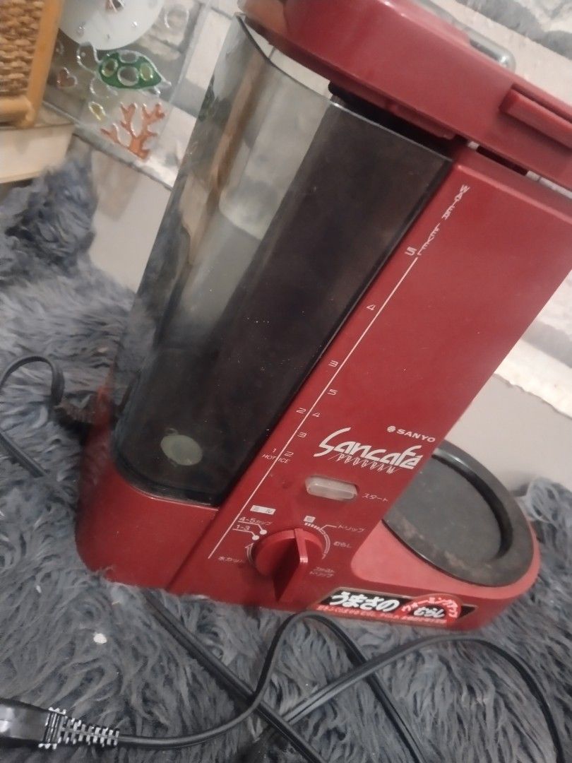 Affordable Sanyo Sancafa coffee maker 110 volts (Category: Coffee Machines & Makers) located in Malolos. Submitted by afford.japan (Listing ID 1389299078, Image 3). Description: Affordable Sanyo Sancafa coffee maker 110 volts.