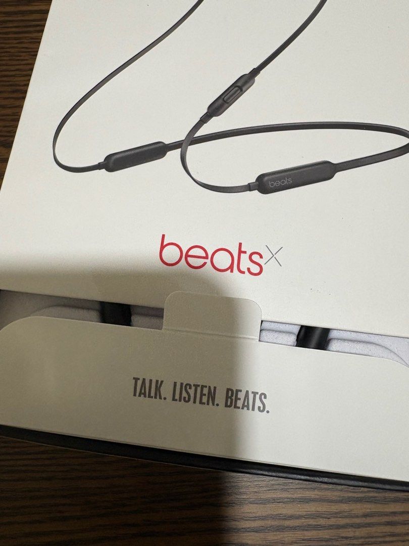 Beats X (Talk,Listen,Beats) (Category: Headphones & Headsets) located in Manila. Submitted by cyltine (Listing ID 1389432890, Image 2). Description: Product Identifiers Brand Beats by Dr. Dre MPN MTH52LLA, ‎MTH52LL/A Ean 0190198812926 GTIN 0190198812926 UPC 0190198812926, 0600074102534 Model Beats by Dr. Dre BeatsX eBay Product ID (ePID) 19027546419 Product Key Features Color Gold, Black Wireless Technology Bluetooth Connectivity Wireless, Lightn