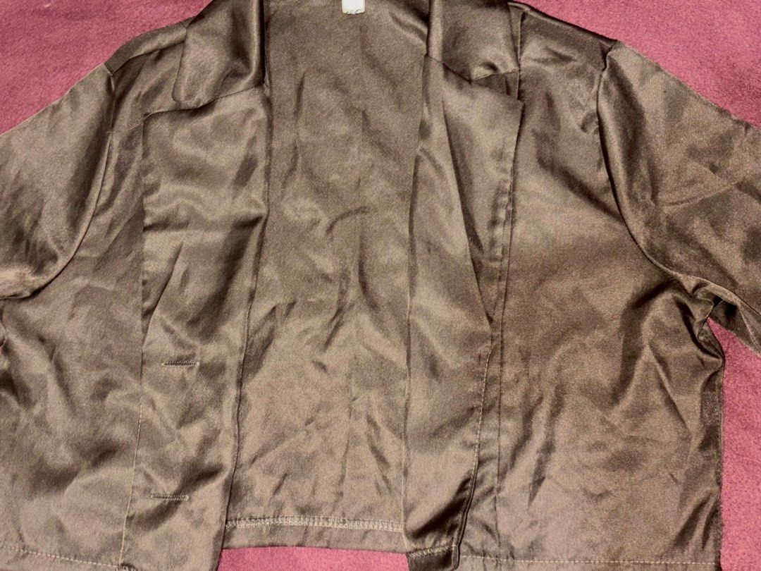 Brown Cardigan (Category: Blouses) located in Bacoor. Submitted by fmax19 (Listing ID 1389430802, Image 3). Description: .