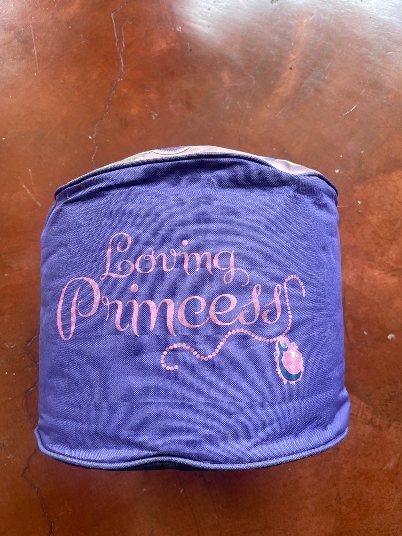 Chair pillow for kids (Category: Babies & Kids Fashion) located in Pasig City. Submitted by limjeda (Listing ID 1389309932, Image 2). Description: Needs cleaning Decluttering Good for small kids while studying and eating. Makapal ang tela. Location: pasig city Ready for lalamove and pickup Gcash payment upon pickup.