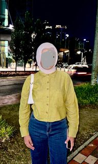 (Category: ) located in . Submitted by prelovedbyallys (Listing ID 1389473088, Image 1). Description: .