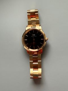 Daniel Wellington 金色黑面鋼帶手錶64218266977410110