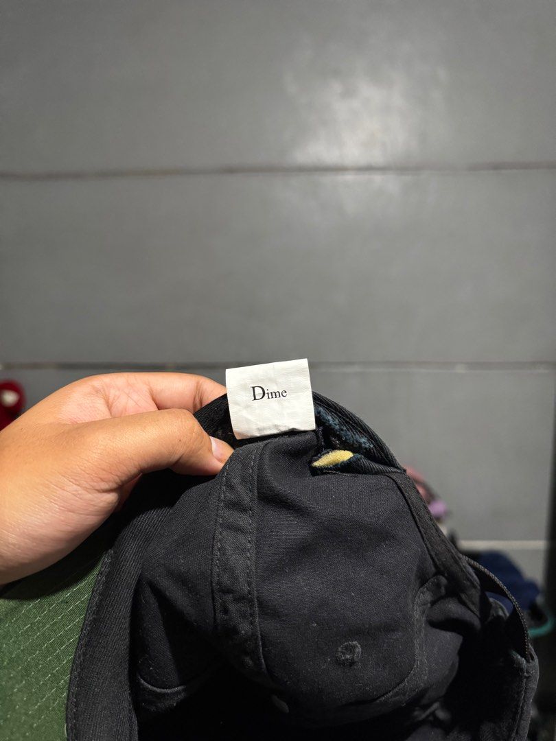DIME MTL Small logo 6 panel (Category: Caps & Hats) located in Paranaque City. Submitted by passiveaggressif (Listing ID 1389434682, Image 2). Description: Or best offer .