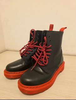 (Category: ) located in . Submitted by preloved_afi (Listing ID 1389425906, Image 1). Description: .