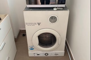 (Category: ) located in . Submitted by Keethu (Listing ID 1389334936, Image 1). Description: .