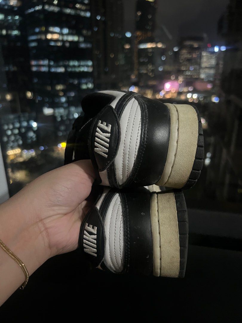 Dunks Panda (Category: Sneakers) located in Manila. Submitted by angelobggnn (Listing ID 1389433921, Image 3). Description: Well used Dunks. No box. Pair only. Pick up at BGC..