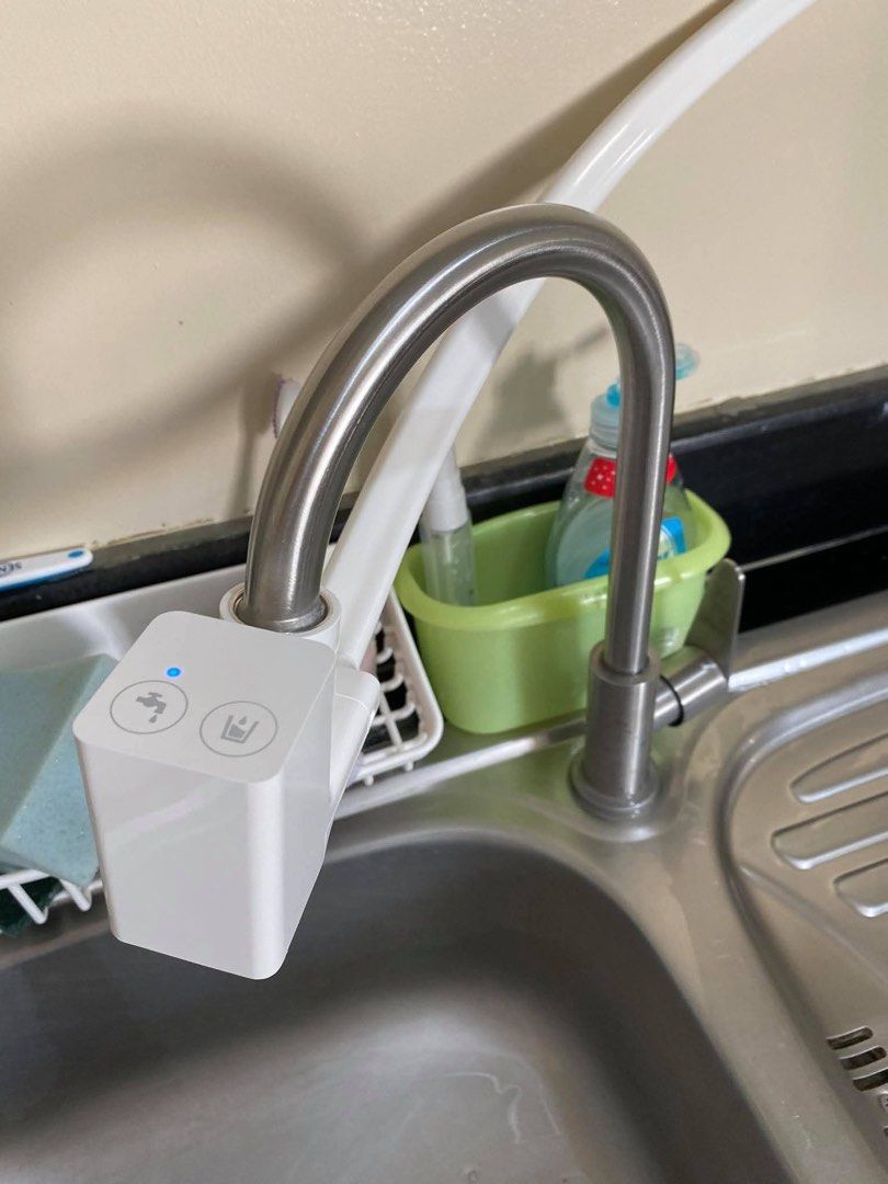 ECOSPHERE Water Purifier (2nd Hand) (Category: Water Purifiers & Dispensers) located in Quezon City. Submitted by shopcart (Listing ID 1389340685, Image 3). Description: ❗️CONDITION: Excellent used condition; minor flaws on exterior of unit due to usage over time… 1) yellowing discoloration on the faucet/hose cable 2) missing letters on the Ecosphere label Other than these minor flaws, the unit is in Excellent Working condition ❗️RFS: Upgrading t
