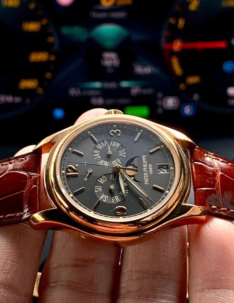 Preowned Patek Philippe 5146J 5146J-010 Complication Annual Calendar Moon Face 18k Solid Yellow Gold Edition. (Pls read my post details for your requirement) (Category: Watches) located in Singapore. Submitted by dennisleebp (Listing ID 1389312756, Image 1). Description: Patek Philippe 5146J 5146J-010 Complication Annual Calendar Moon Face 18k Solid Yellow Gold Edition. (Pls read my post details for your requirement) *Price quoted are nett, this 