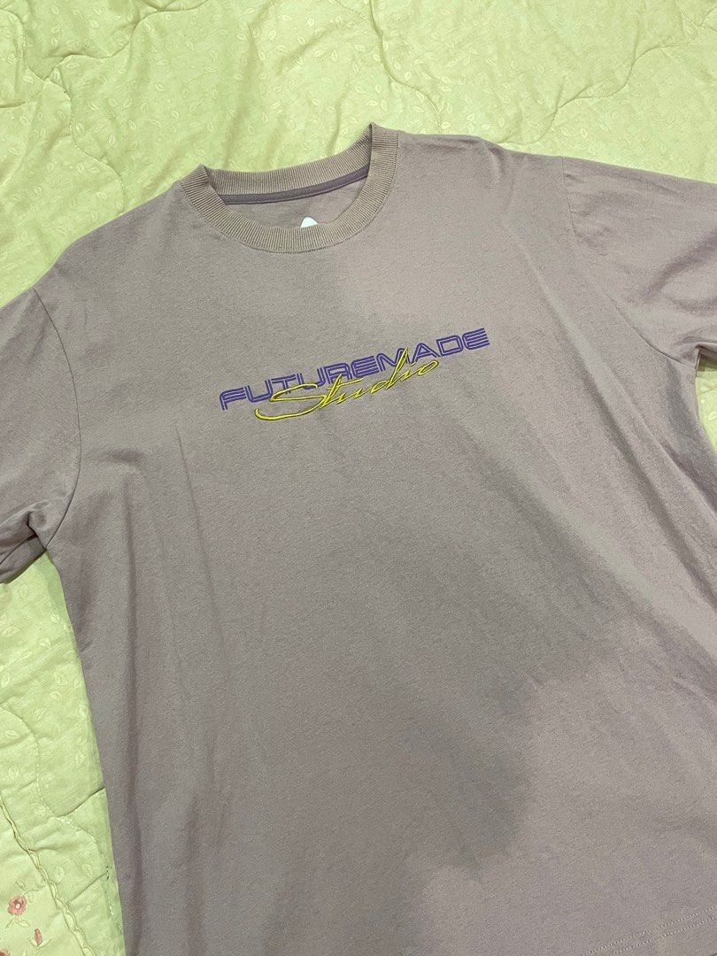 Futuremade Studio Tee (Category: Tshirts & Polo Shirts) located in Bukit Mertajam. Submitted by yeeshun_ (Listing ID 1389449182, Image 1). Description: brand new.