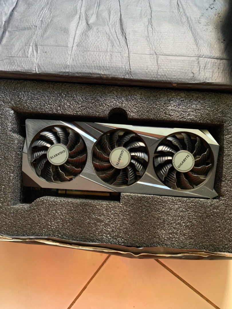 GIGABYTE AMD RX 6800 GPU (Category: Computer Parts) located in Quezon City. Submitted by aethernether99 (Listing ID 1389477438, Image 1). Description: STEAL PRICE!! For Sale Great for gaming, streaming, and content creating Perfect for 1080p / 1440p gaming Can send benchmarks Location: Can be discussed upon agreement RFS: EMERGENCY FUNDS.