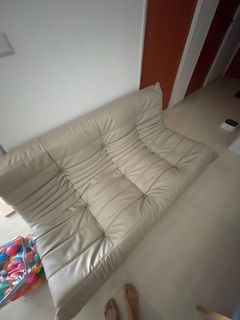 (Category: ) located in . Submitted by _ieatfish (Listing ID 1389355595, Image 1). Description: .