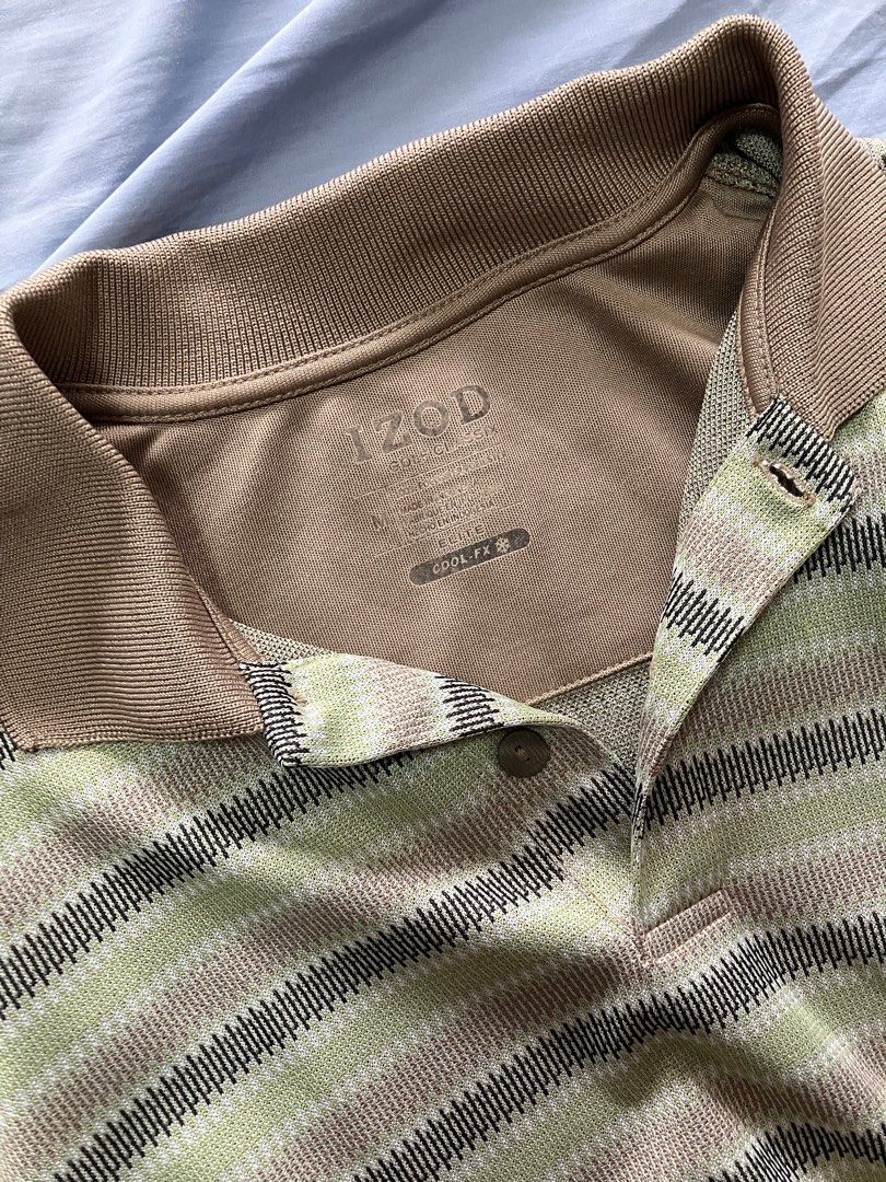 Izod green golf polo shirt (Category: Tshirts & Polo Shirts ) located in Quezon City. Submitted by teesnpolos (Listing ID 1389400015, Image 3). Description: See pictures for condition and measurements Location: qc MOD: arranged by buyer/ can be coordinated in chat MOP: bank transfer/gcash.