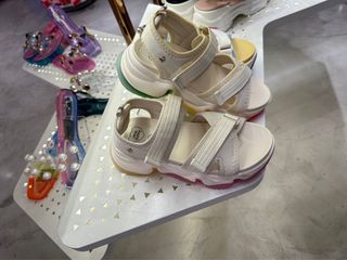 由 linthis (刊登 ID 1389364297，圖片 1) 提交，位於 的 (類別：)，說明：。