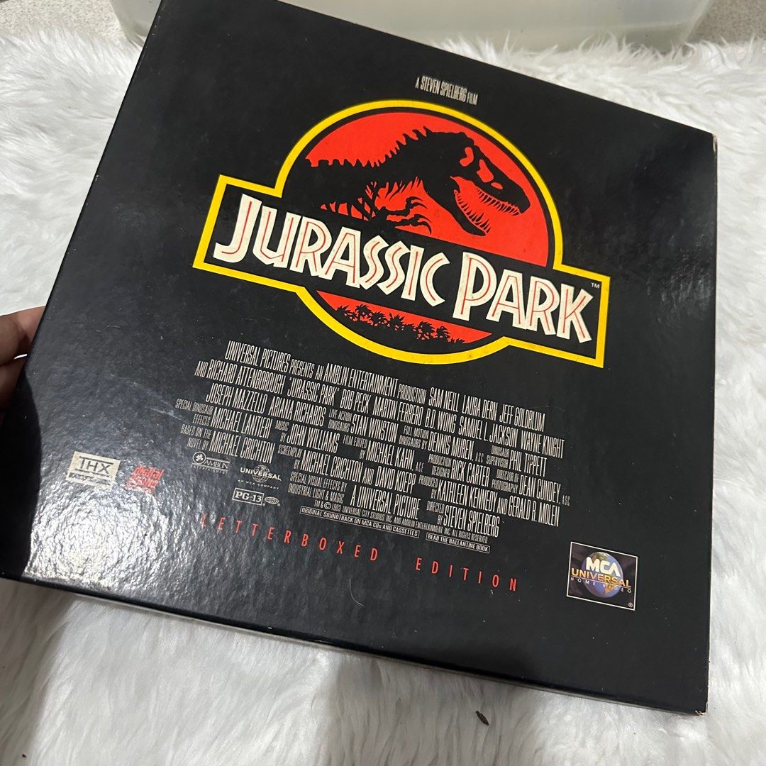 Jurassic Park Vinyl LaserDisc Letterboxed Set (Category: CDs & DVDs) located in Las Pinas. Submitted by thestylecapital (Listing ID 1389311654, Image 1). Description: We’re decluttering and letting these go. Please check the posted photos for the actual condition of the items. Items are sold as is. If you have any questions or concerns, feel free to send us a PM. ✨ UNTESTED No way to test it po. Although complete inclusions naman :) Disclaimer: K