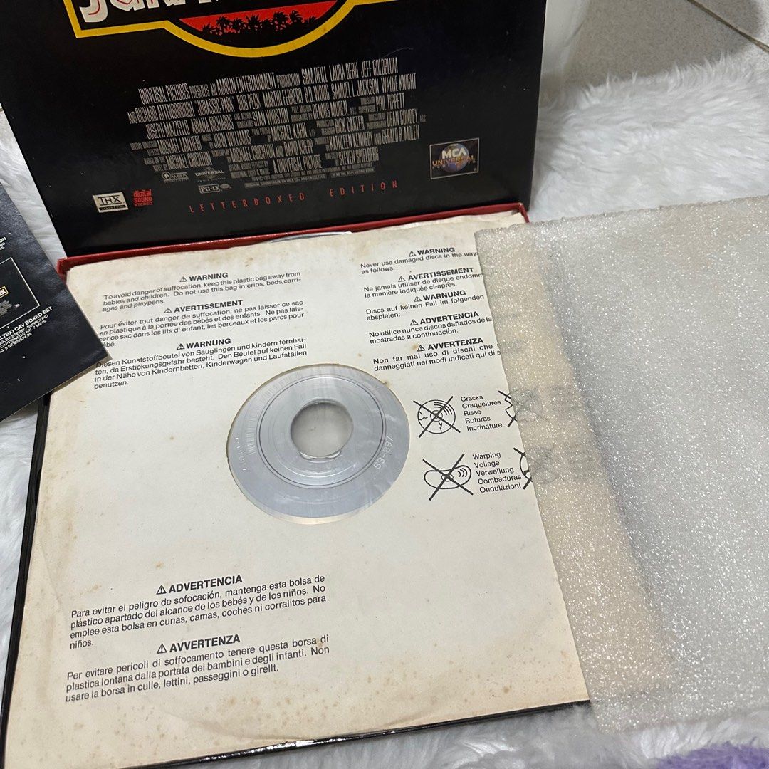 Jurassic Park Vinyl LaserDisc Letterboxed Set (Category: CDs & DVDs) located in Las Pinas. Submitted by thestylecapital (Listing ID 1389311654, Image 3). Description: We’re decluttering and letting these go. Please check the posted photos for the actual condition of the items. Items are sold as is. If you have any questions or concerns, feel free to send us a PM. ✨ UNTESTED No way to test it po. Although complete inclusions naman :) Disclaimer: K