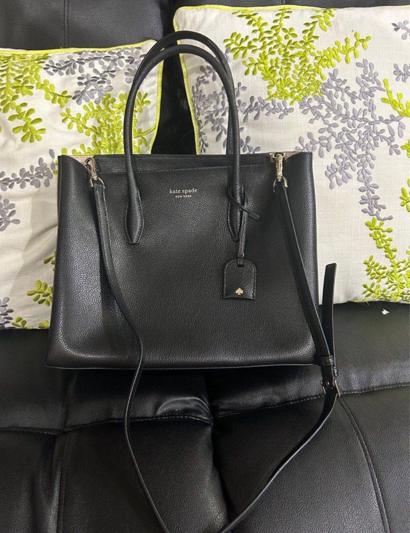 Kate Spade Eva Satchel 2 Way Bag (Category: Luxury Bags & Wallets) located in Caloocan City. Submitted by shopsnapkookie (Listing ID 1389461982, Image 1). Description: Price negotiable Bought from us.