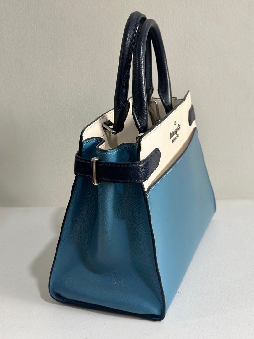Kate Spade Office Bag (Category: Shoulder Bags) located in Quezon City. Submitted by paulinetyn63243 (Listing ID 1389477397, Image 2). Description: ORIGINAL Kate Spade office bag / cross body bag From USA No damages, lightly used.