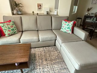 (Category: ) located in . Submitted by pari_89 (Listing ID 1385093371, Image 1). Description: .