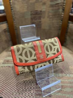 (Category: ) located in . Submitted by saveandstyleph (Listing ID 1389363245, Image 1). Description: .