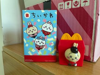 （分類：）位於 。 由 chiikawa_fans 提交（商品編號 1389487187，圖片 1）。簡介： 。