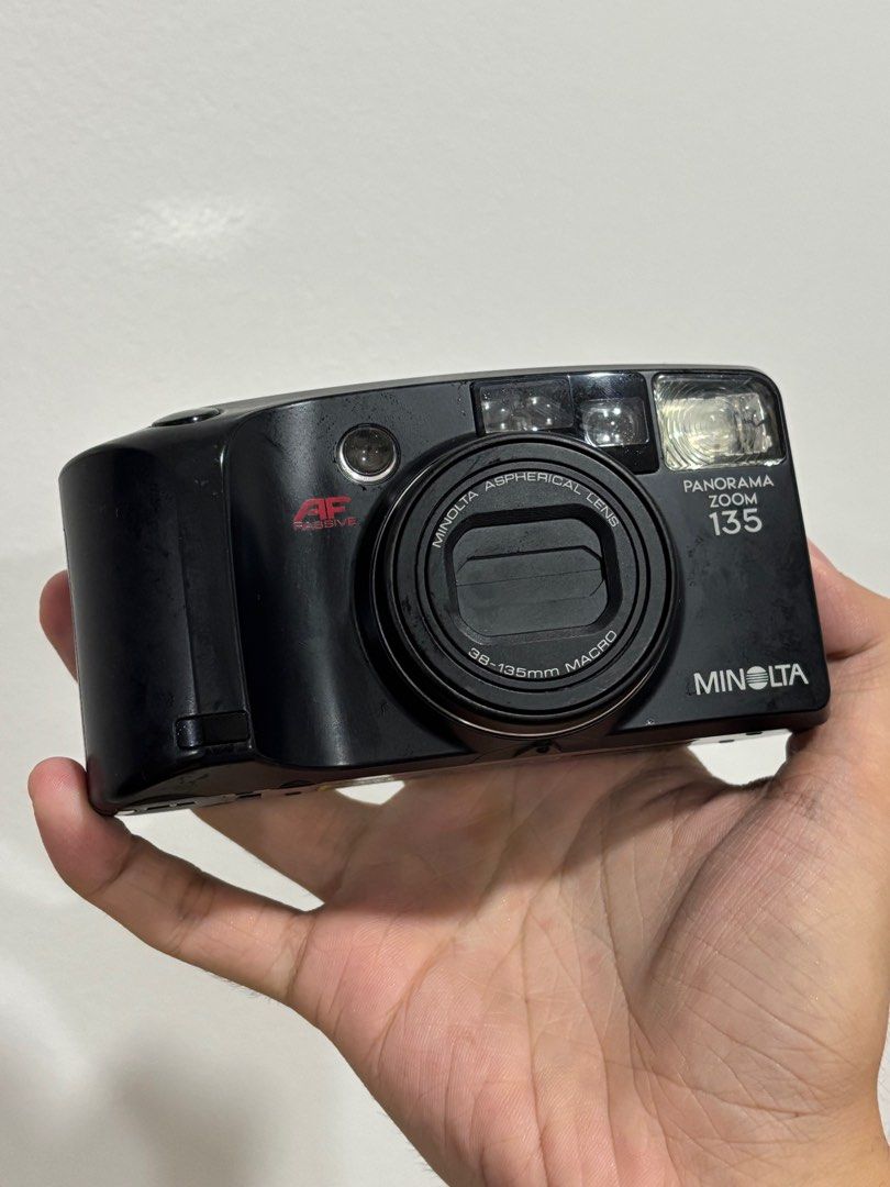 Minolta Panorama Zoom 135 (Category: Cameras) located in Pasay City. Submitted by sgpd20 (Listing ID 1389425644, Image 2). Description: Untested Minolta Zoom 135. No film roll to test the camera. Selling camera as is. Cosmetics - 8/10 Unit looks physically okay. Only tested the power of the camera. Power seems to be working. Add 200 for two original CR123A battery. RFS: Need funds for film roll for my other film camera. Negotiable. .