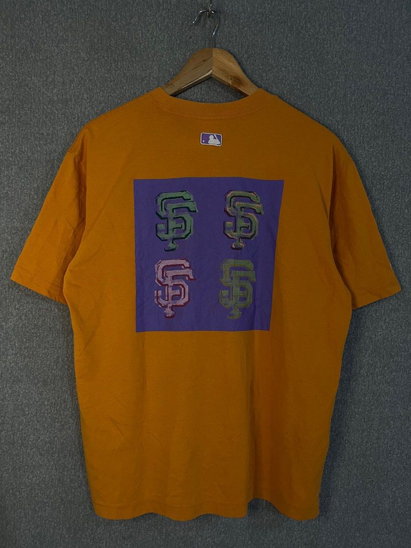 MLB Tee (Category: Tshirts & Polo Shirts ) located in Dumaguete. Submitted by thriftque (Listing ID 1389436189, Image 1). Description: MLB shirt cutwash tags Dimes: 21x27 (S on tag) Good condi Color rate: 9/10 Issue: minimal hairlines saka ballpen stain.