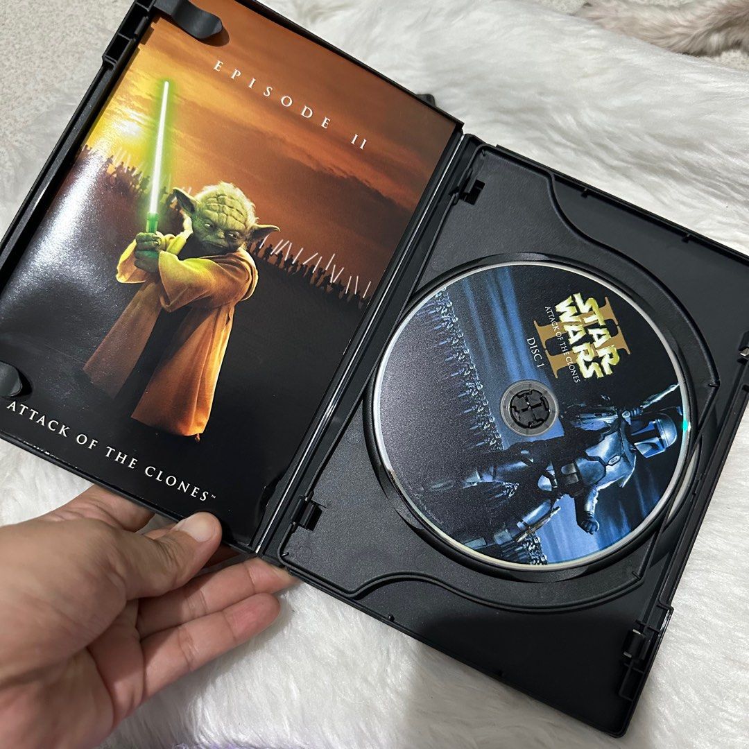 Original Star Wars II and III DVD Set (Category: CDs & DVDs) located in Las Pinas. Submitted by thestylecapital (Listing ID 1389455985, Image 3). Description: ✅ Tested on a PC and confirmed to be working! We’re decluttering and letting this go. Please review the posted photos for the actual condition of the item. 📌 Items are sold as is. For any questions or concerns, feel free to send us a PM. Disclaimer: Kindly note that items may have existing