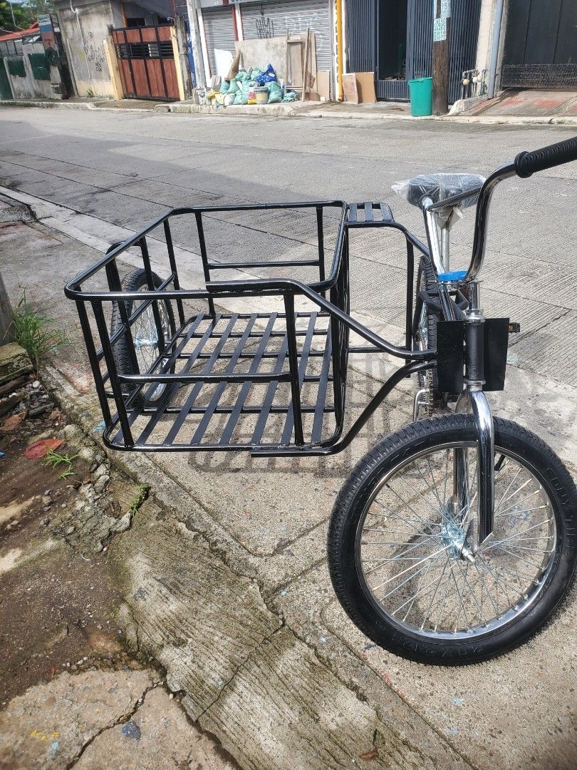 Padyak sidecar (Category: Bicycles) located in Manila. Submitted by fastmountain_dfe013 (Listing ID 1389310244, Image 2). Description: ustom made sidecar with GI bicycle,pexeng pede sa lanat ng karga, dimension..36Lx24W (inches) galvanized frame tire size..20x2.125 jumbo 7500 ,pick up only.. loc.Payatas QC.