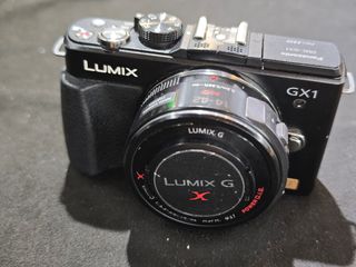 （分類：）位於 。 由 cameragoaway 提交（商品編號 1387464686，圖片 1）。簡介： 。