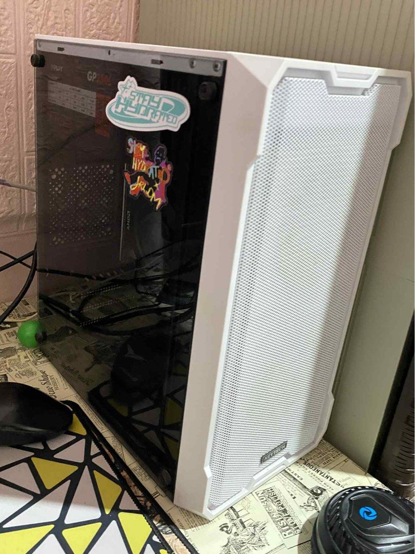 Ryzen 5 Pro Gaming CPU (RUSH!!!) (Category: Desktops) located in San Miguel. Submitted by declutter_00 (Listing ID 1389426975, Image 2). Description: running good mga maam/sir! 🤩 very good condition. makinis. dumi lang yung nasa pic hindi lang napunasan. rfs: nagwowork na si hubby, di na nya nagagamit. ginagamit nya dati to play bengbeng 🔫 no loggg, promise!.