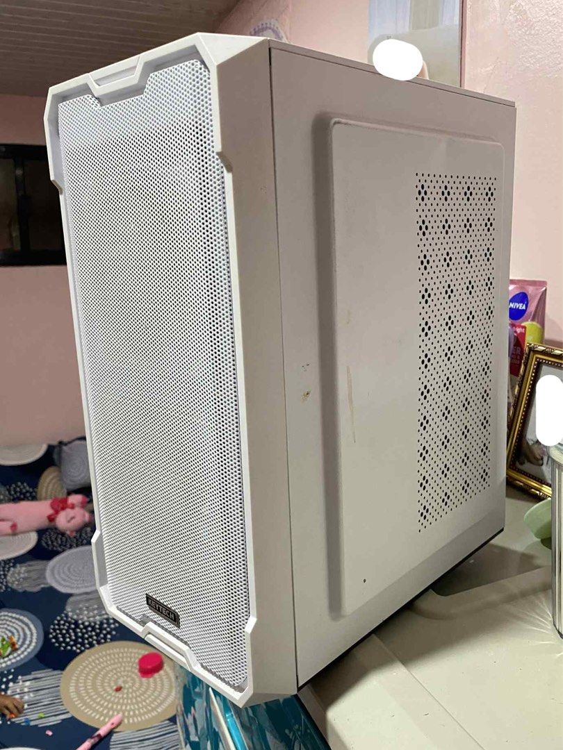 Ryzen 5 Pro Gaming CPU (RUSH!!!) (Category: Desktops) located in San Miguel. Submitted by declutter_00 (Listing ID 1389426975, Image 1). Description: running good mga maam/sir! 🤩 very good condition. makinis. dumi lang yung nasa pic hindi lang napunasan. rfs: nagwowork na si hubby, di na nya nagagamit. ginagamit nya dati to play bengbeng 🔫 no loggg, promise!.