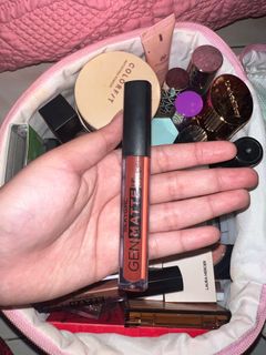 (Category: ) located in . Submitted by mungeeee (Listing ID 1389446662, Image 1). Description: .