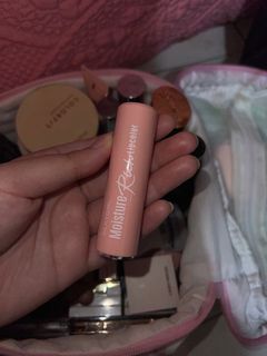 (Category: ) located in . Submitted by mungeeee (Listing ID 1389447159, Image 1). Description: .
