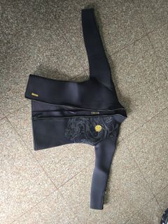 (Category: ) located in . Submitted by bleekh (Listing ID 1389317259, Image 1). Description: .