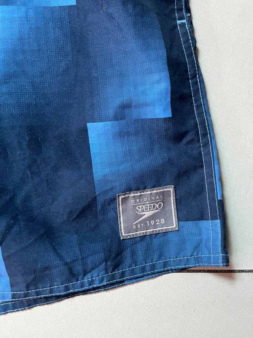 Speedo Blue Printed Swim Shorts (Category: Swim Trunks & Board Shorts) located in Paranaque City. Submitted by sisle (Listing ID 1389343052, Image 2). Description: .