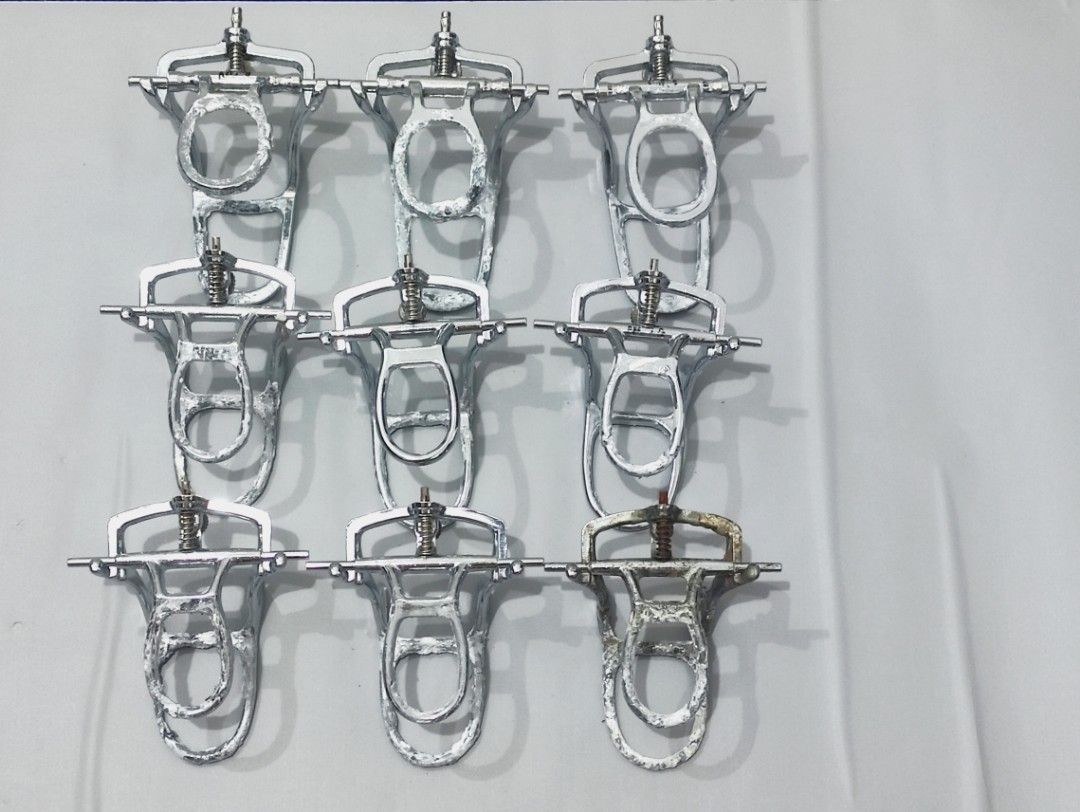 TAKE ALL! ✨SIMPLE HINGE✨ (Category: Medical Supplies & Tools) located in Manila. Submitted by nduckling (Listing ID 1389474536, Image 1). Description: TAKE ALL 1000 PESOS🫶🏽.