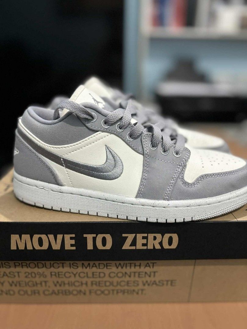 NIKE DUNK SNEAKERS Take all three for 8,9k size 7 (Category: Sneakers) located in Quezon City. Submitted by BrandLux (Listing ID 1389465769, Image 3). Description: Nike dunk pink Nike dunk Grey Adidas Ultraboost black Size 7 Rarely used.