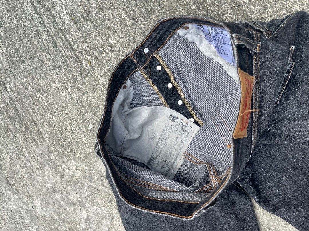 VINTAGE LEVIS 501 (Category: Jeans) located in Cavite. Submitted by grailedthings_ (Listing ID 1389406370, Image 3). Description: VINTAGE LEVIS 501 ACID WASHED 36x36 EXCELLENT CONDITION NO ISSUE ₱850.
