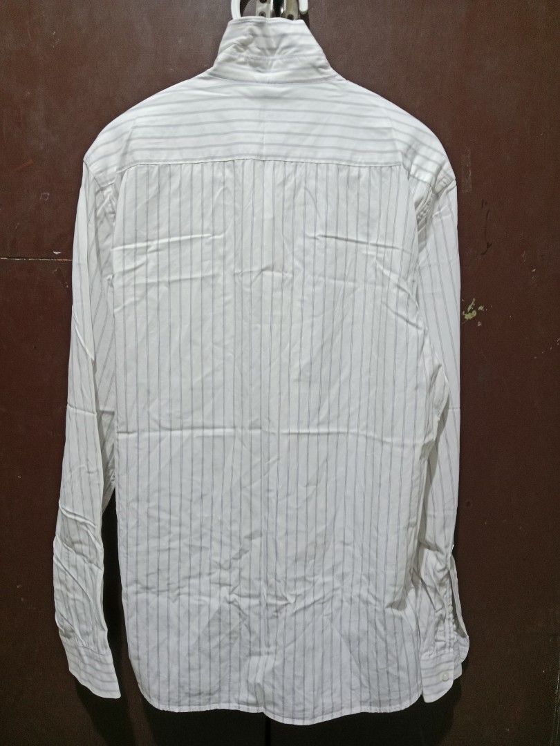 Zara button down polo (Category: Tshirts & Polo Shirts ) located in Quezon City. Submitted by ryanchestercamacam (Listing ID 1389301562, Image 2). Description: zara long sleeved button down dimes : shoulder 18 : length 30 cm large on tag : slim fit no flaws.