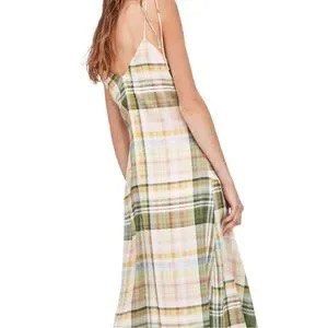 Zara Silk Asymetrical Plaid Dress (Category: Dresses) located in Valenzuela. Submitted by under.wraps (Listing ID 1389426921, Image 2). Description: .