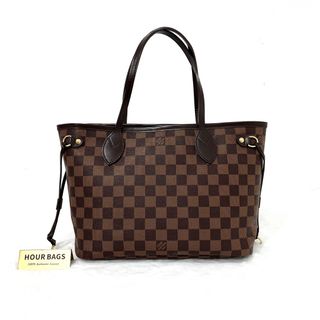 (Category: ) located in . Submitted by hourbags (Listing ID 1389544728, Image 1). Description: .