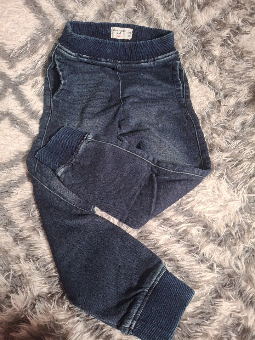 ABERCROMBIE KIDS JOGGER (Category: Babies & Kids Fashion) located in Bulacan. Submitted by stacksonracks_ph (Listing ID 1389548245, Image 1). Description: Color: Soft Denim Jogger Made in Vietnam Length: 32 inches Waist: 12 inches.