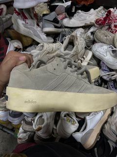 (Category: ) located in . Submitted by thriftque (Listing ID 1389534958, Image 1). Description: .