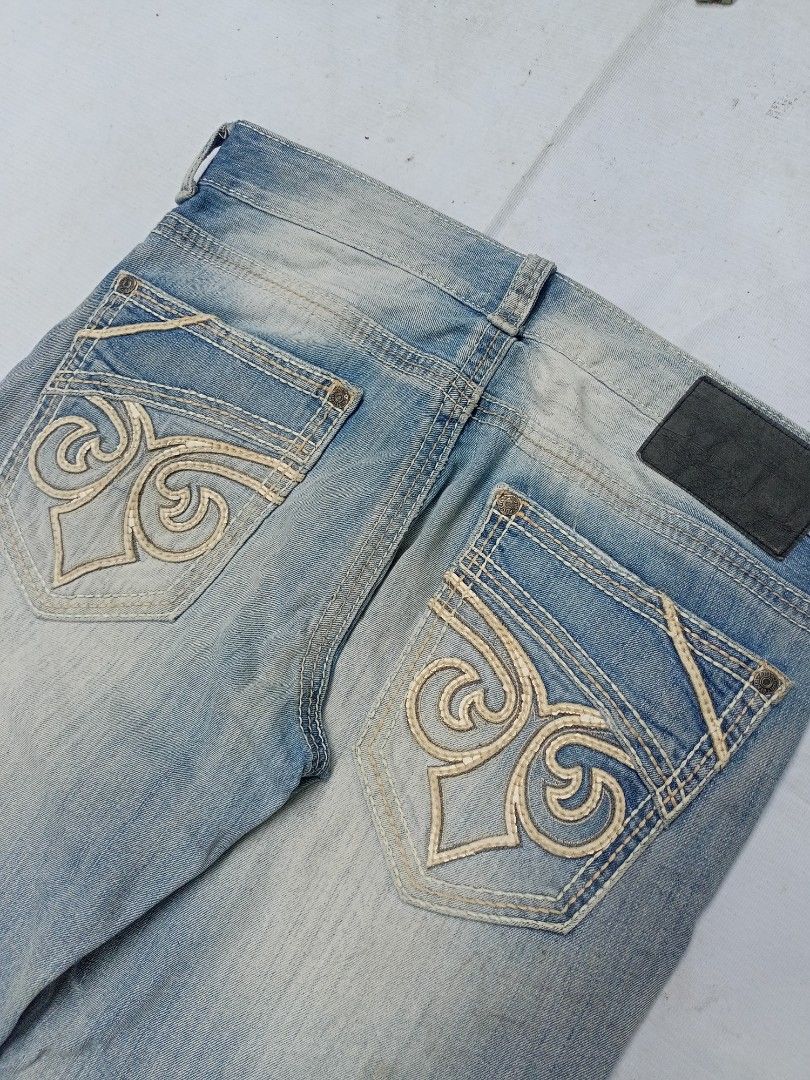 AFFLICTION DENIM PANTS (Category: Jeans) located in Quezon City. Submitted by kmbthrift19 (Listing ID 1389622106, Image 3). Description: FS AFFLICTION DENIM PANTS IN GOOD CONDITION PRICE IS STILL NEGOTIABLE JUST PM FOR MORE INFORMATION THANKS.