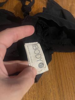 (Category: ) located in . Submitted by kat.preloved (Listing ID 1389531309, Image 1). Description: .