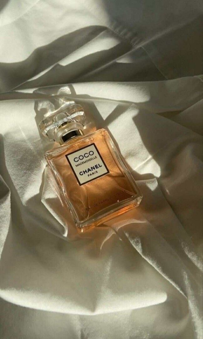 Còco chanel perfume (Category: Fragrance & Deodorants) located in Paranaque City. Submitted by jhingpreloveditems (Listing ID 1389655586, Image 2). Description: ✅️ US TESTER ✅️ LONG LASTS 6- 8 hrs (proven ko na) ✅️ Sealed ✅️ PM me for the price.