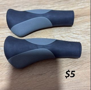 (Category: ) located in . Submitted by johnlau2001 (Listing ID 1389604939, Image 1). Description: .