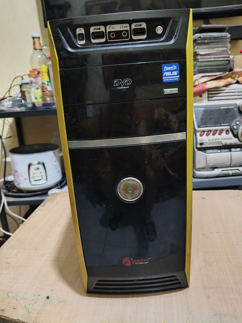 COMPUTER CASE (Category: Computer Parts) located in Marikina City. Submitted by lorence11 (Listing ID 1389622058, Image 1). Description: COMPUTER CASE FOR SALE DETAILS CALL OR TX 09915139470.